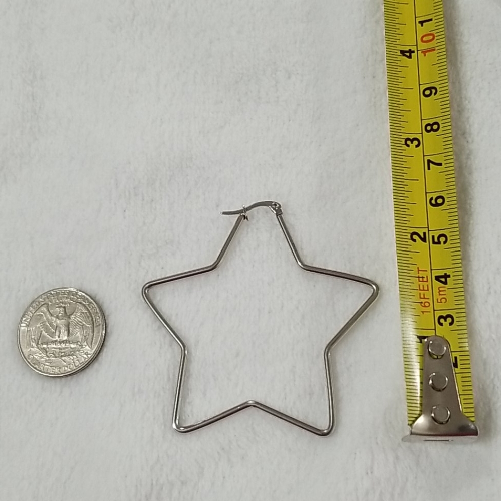 🔴🆕️ Star Earrings Hoops - Picture 5 of 11